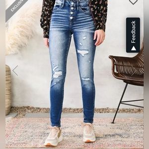 Like new Kancan high rise button jeans from Buckle.com